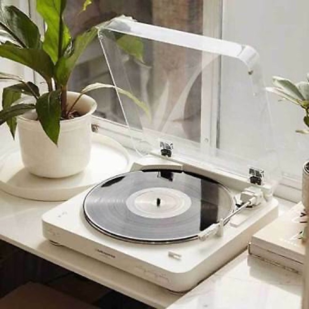 Audio-technica Turntable
